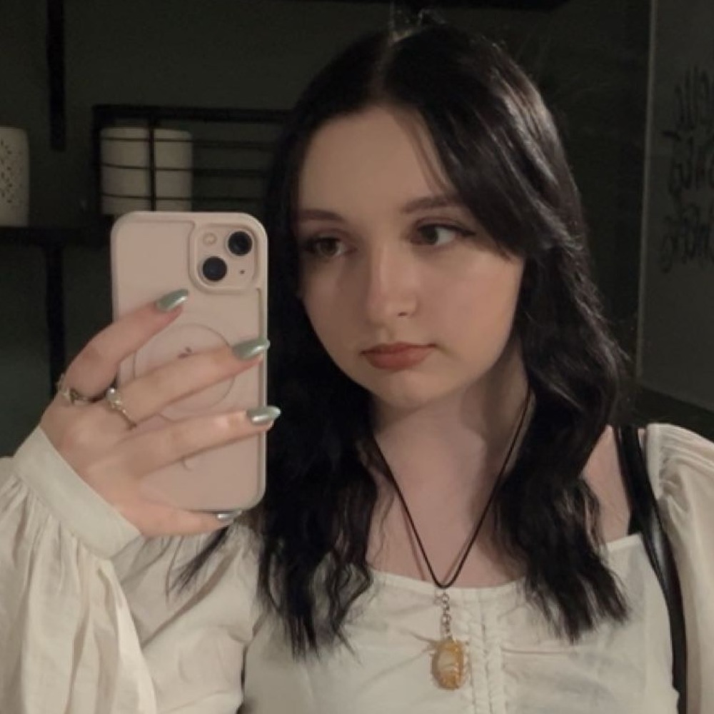 Meet your Posher, Zoe